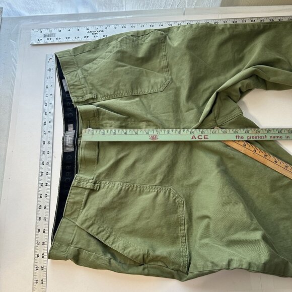 Torrid Olive Green Womens Cropped Pants 24R Cotton Feel the Fit 2X Cargo - Picture 7 of 12